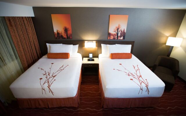 Mohegan Pennsylvania Casino Resort - Adults Only 21+