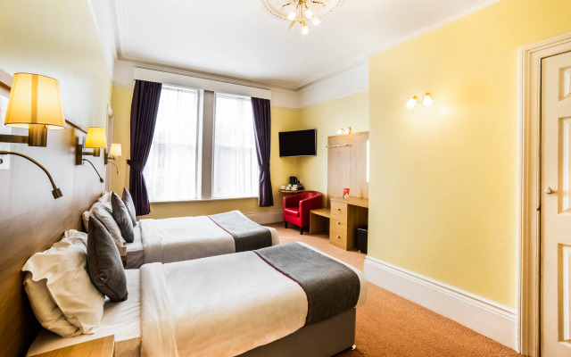 OYO Eagle House Hotel, St Leonards Hastings