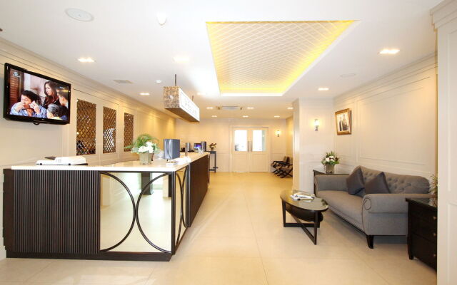 14 Residence