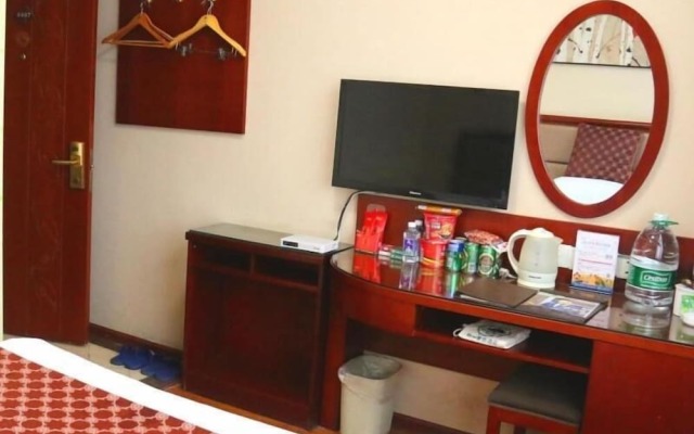 GreenTree Inn Jinan Pingyin Industrial Park Express Hotel