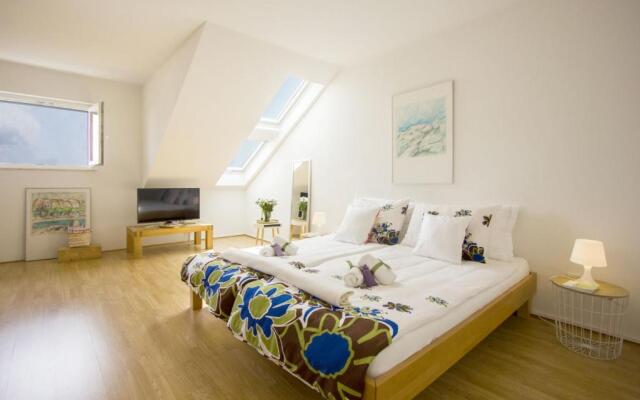 West Coast luxury apartment