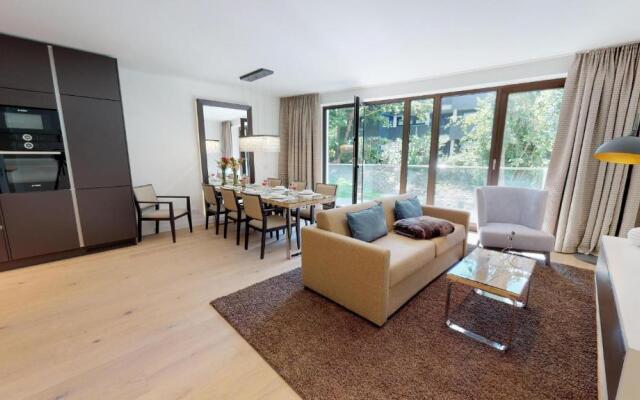 White Pearl Apartment 0.02