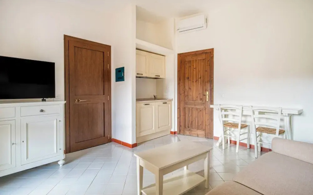 Aparthotel in Costa Serena just 700 mt from the sea