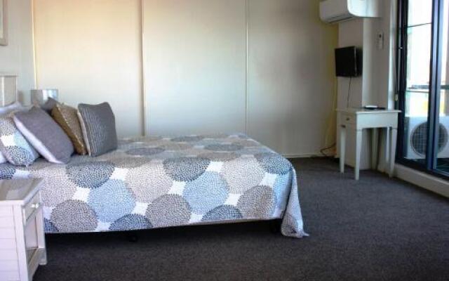 Twin Pines 401 - Cbd Location