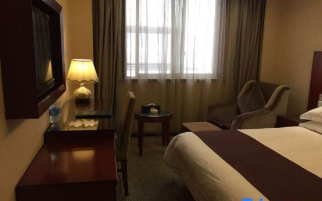 Radow Hotel (Cangnan Longxiang)