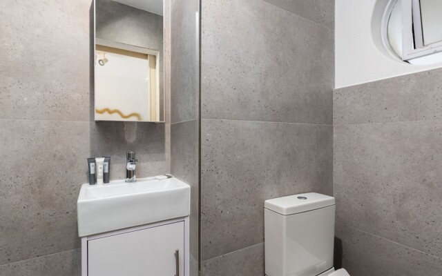 Harbour Terrace Apartments by CTHA