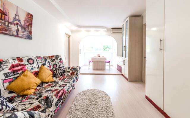 Sun City Apartment (Сан Сити Апартмент) на бульваре Цветной