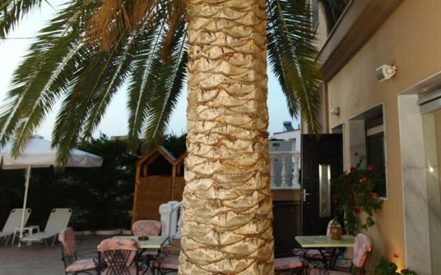 Hotel Holidays