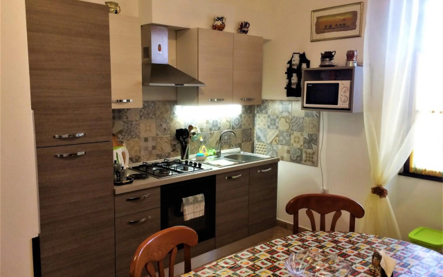 Noemi City Apartments