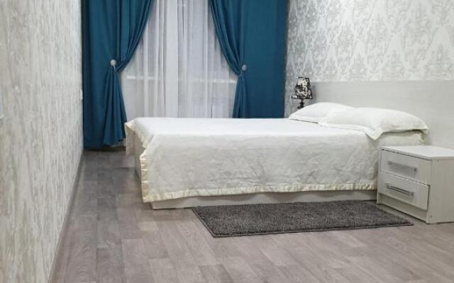 Apartment on Metallurgov 32