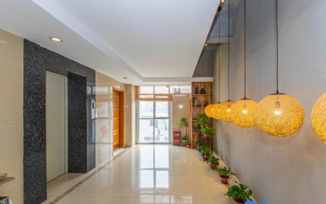 Jiangdu Rui Park Home Business Hotel