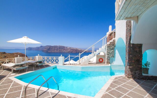 Oia Mare Villas