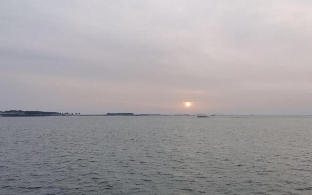 Studio with parking 100 m departures for the islands