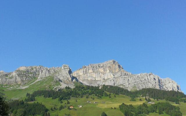 Hotel Posthaus Urigen