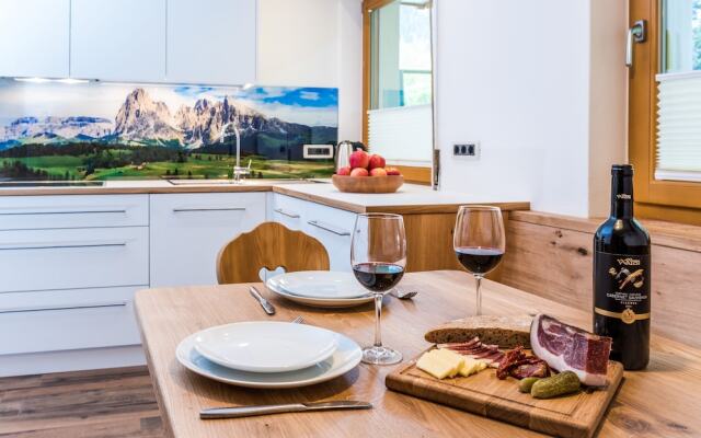 Apartment 4 Holiday - Apartment Rainer