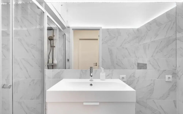 Lisbon'S Best Kept Secret: 2-Bed W/Ac & Patio