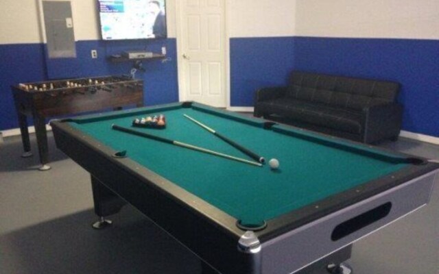 Ta708or 4 Bedroom Home