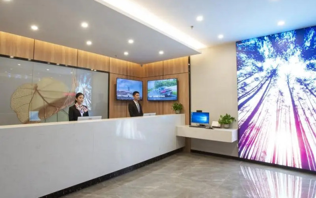GreenTree Inn Express Shandong Zaozhuang Shizhong District Huashan Road Ginza