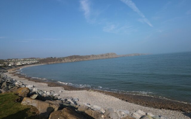 611 Atlantic View