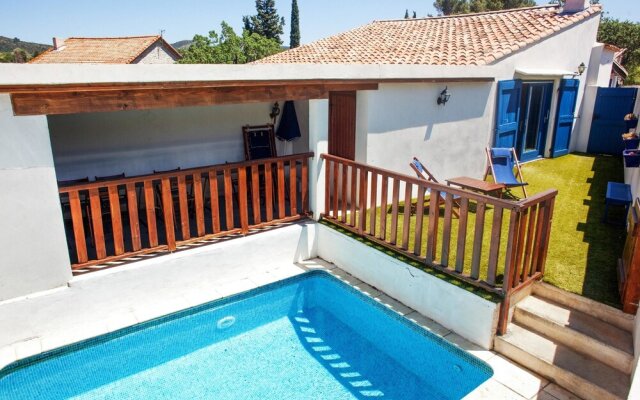 House With 4 Bedrooms in Cascastel-des-corbières, With Wonderful Mount