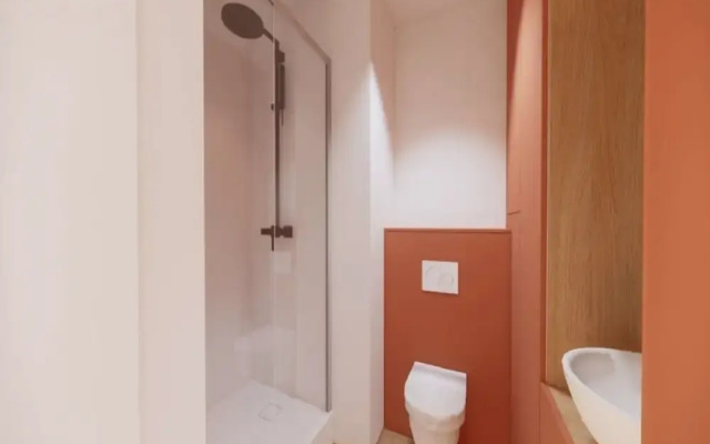 Modern Apartment in Bree With Parking