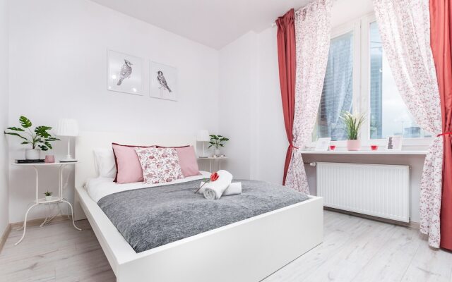 Apartment Swietokrzyska 32 by Renters