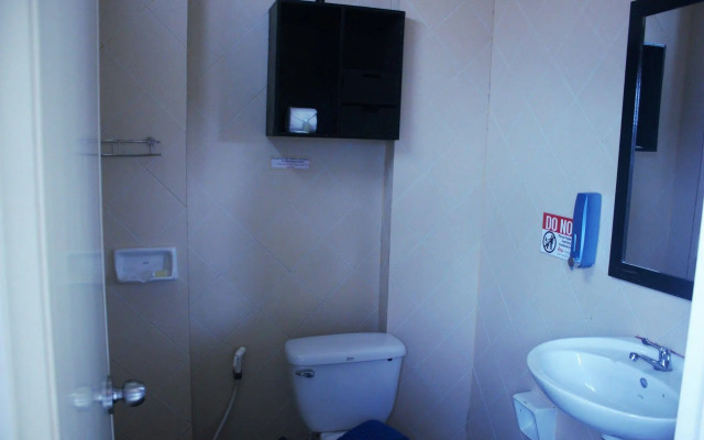 Hotel Ramaz Charlie