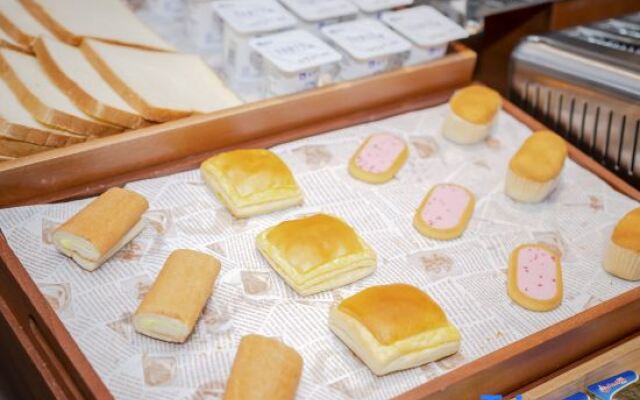 Homeinn Plus (Hangzhou West Lake Pedestrian Street)