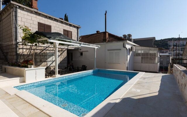 Guest House Kusalo