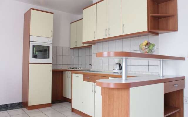 Apartments Neven