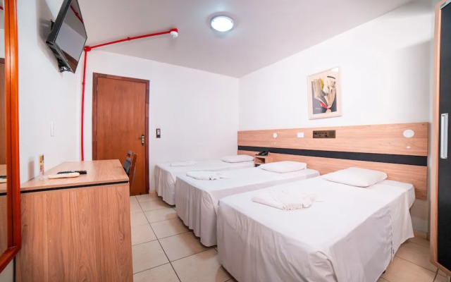 Hotel AVM