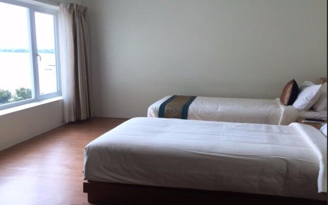 Ngwe Moe Hotel