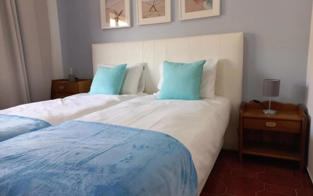Inema Beach House Iberlagos