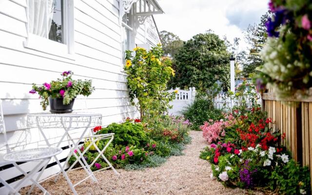 Canungra Cottages - Boutique Bed and Breakfast