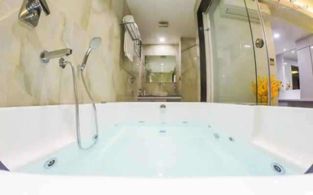 Hotel Delite Palladium