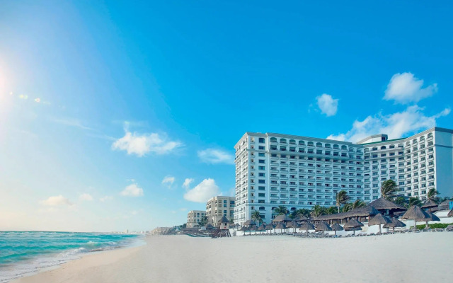 JW Marriott Cancun Resort & Spa