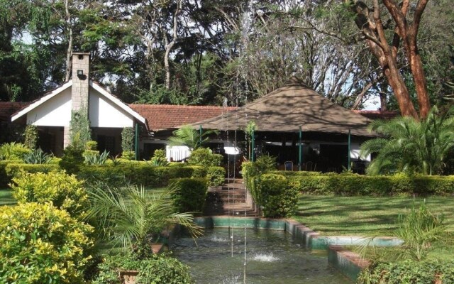 Karen Country Lodge