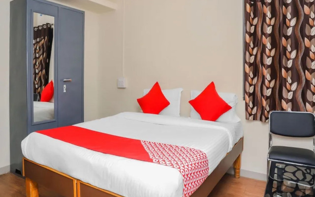 OYO 15847 Hotel Mathura Lodging