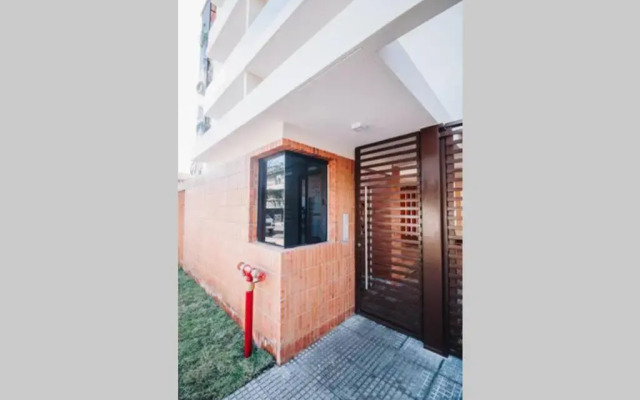 N2A2 - New, Nice, for Long and Short Stay