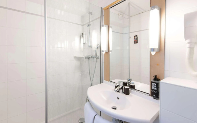 Ibis Paris Grands Boulevards Opera 9th