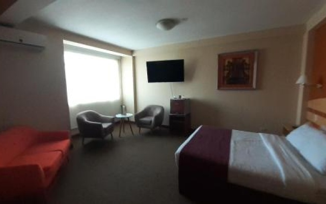 Hotel Javier Prado Inn