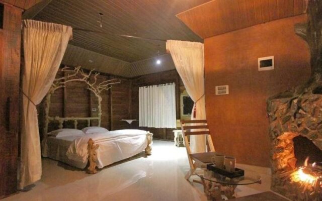 Pugmarks Jungle Lodge