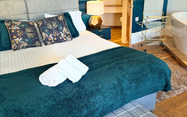 No. 1 High Street - Boutique Rooms