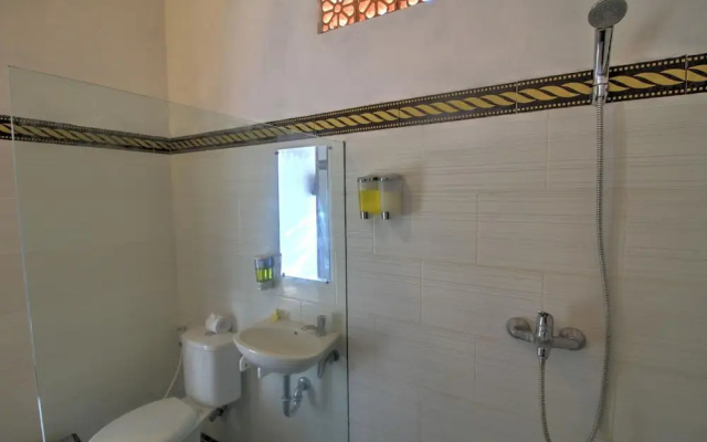 Saren Villa