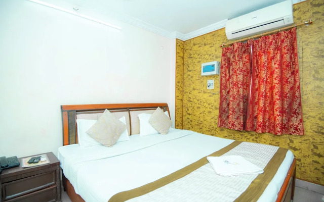 Hotel Manohar Palace