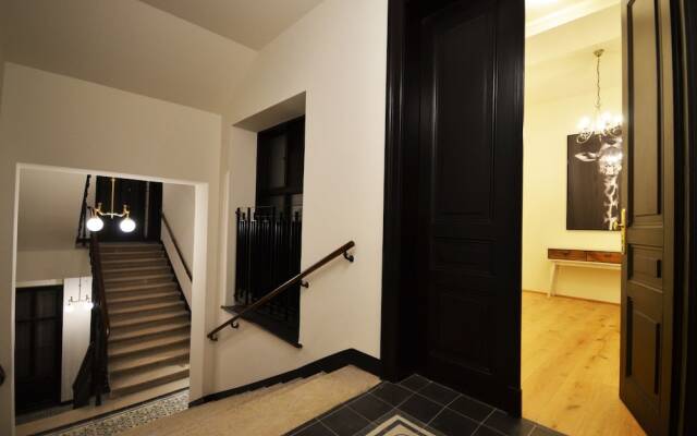 Luxury Residence near Parliament