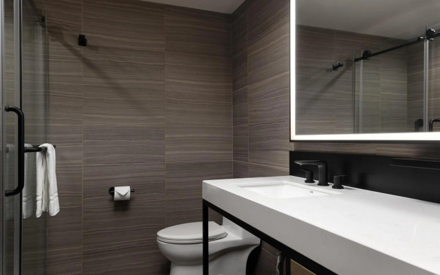 DoubleTree by Hilton West Kelowna