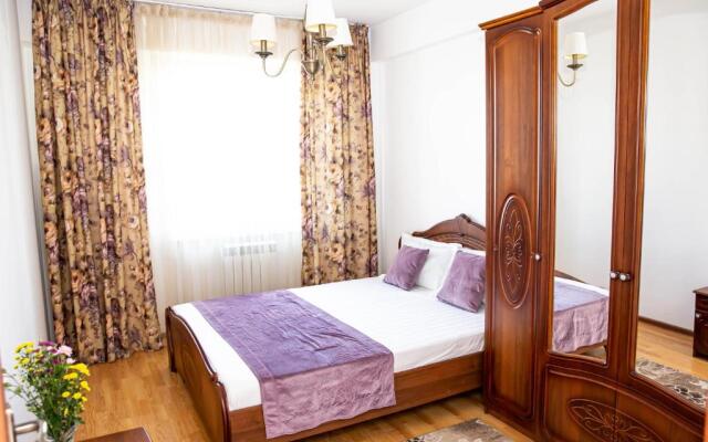 Aparthotel Almarent