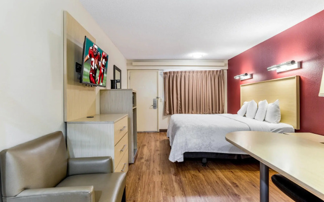 Red Roof Inn PLUS+ Nashville North - Goodlettsville