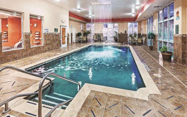 La Quinta Inn And Suites Burleson